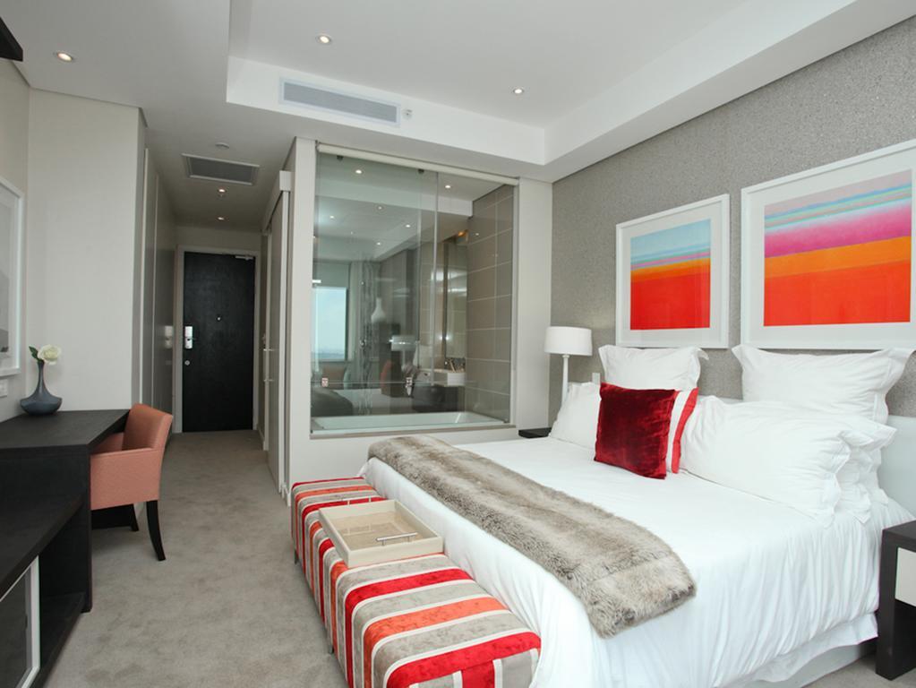 Luxurious Sandton Skye Apartment Exterior photo